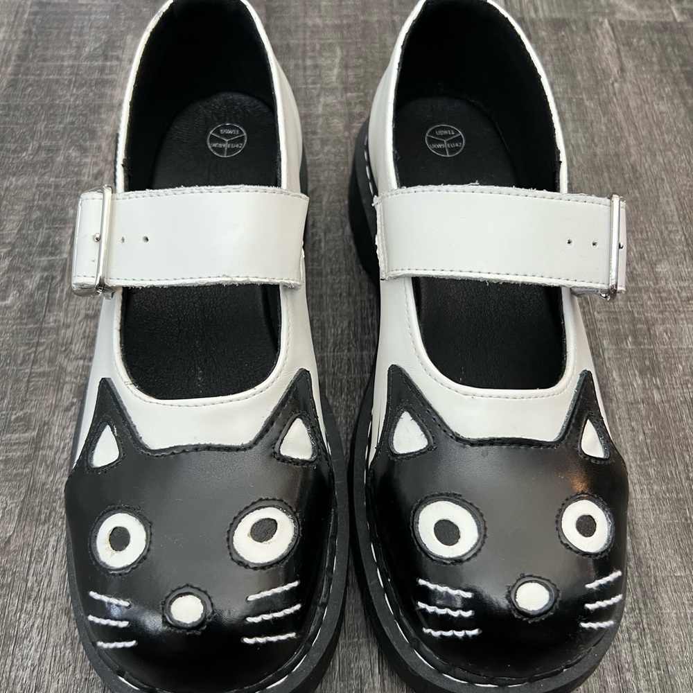 T.U.K. Leather Cat Shoes